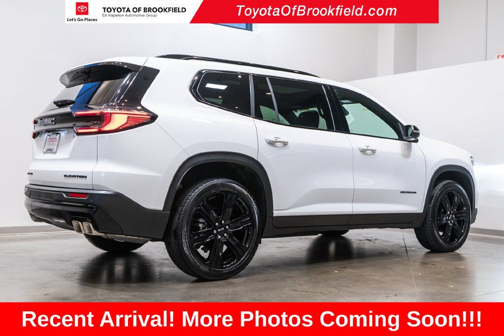 Used 2026 GMC Acadia Elevation w/ Black Edition AWD/4WD image 8