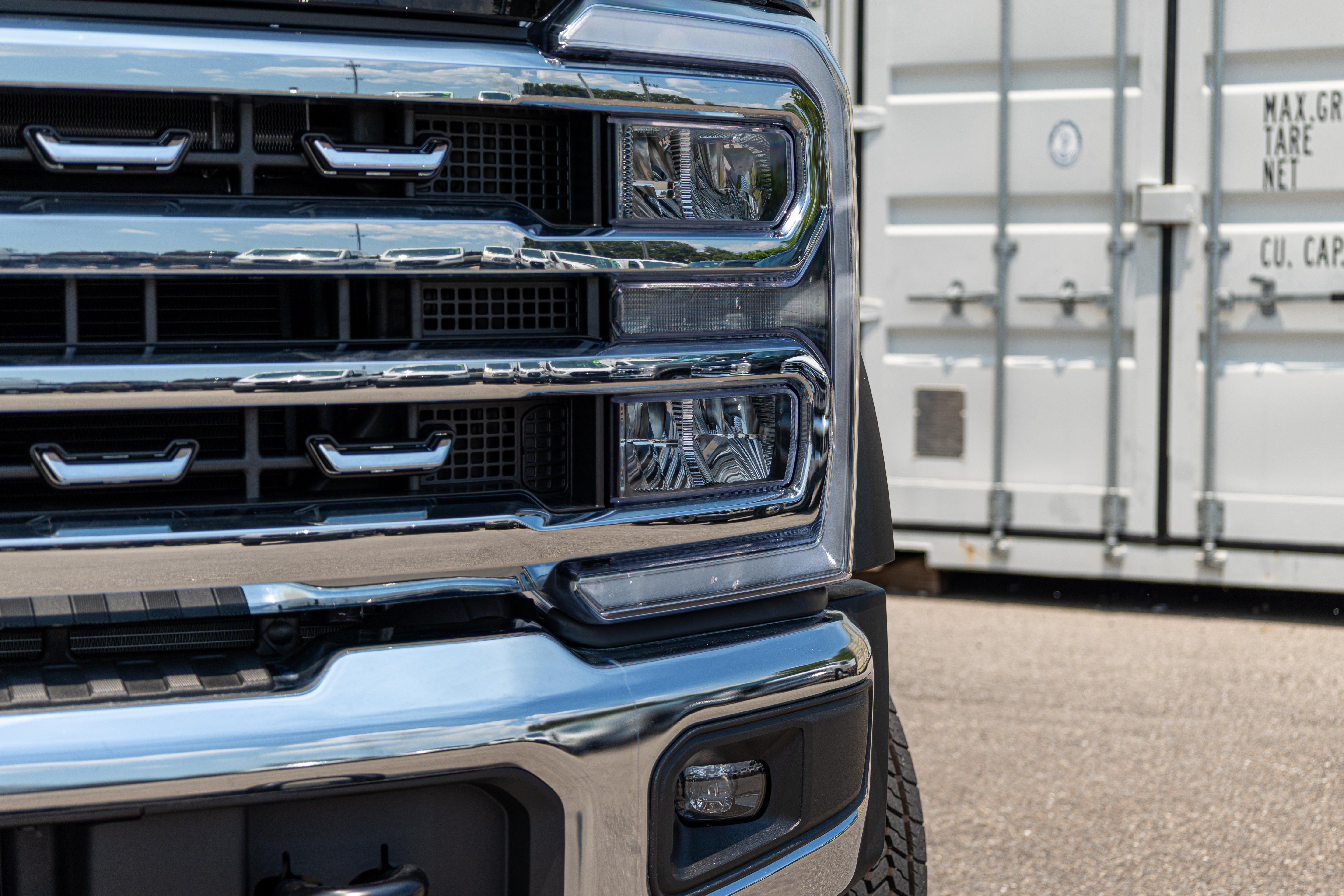 New 2026 Ford F450 Lariat AWD/4WD image 16