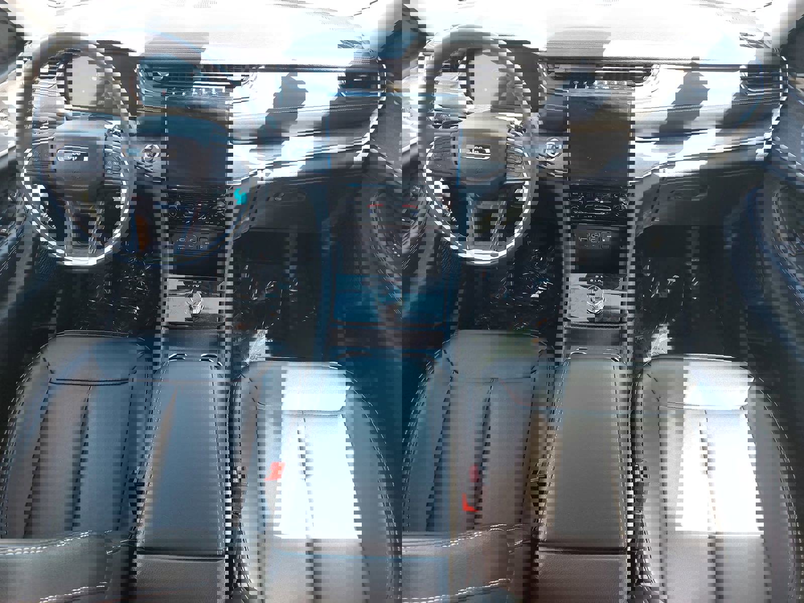 Used 2024 Jeep Grand Cherokee Limited image 9