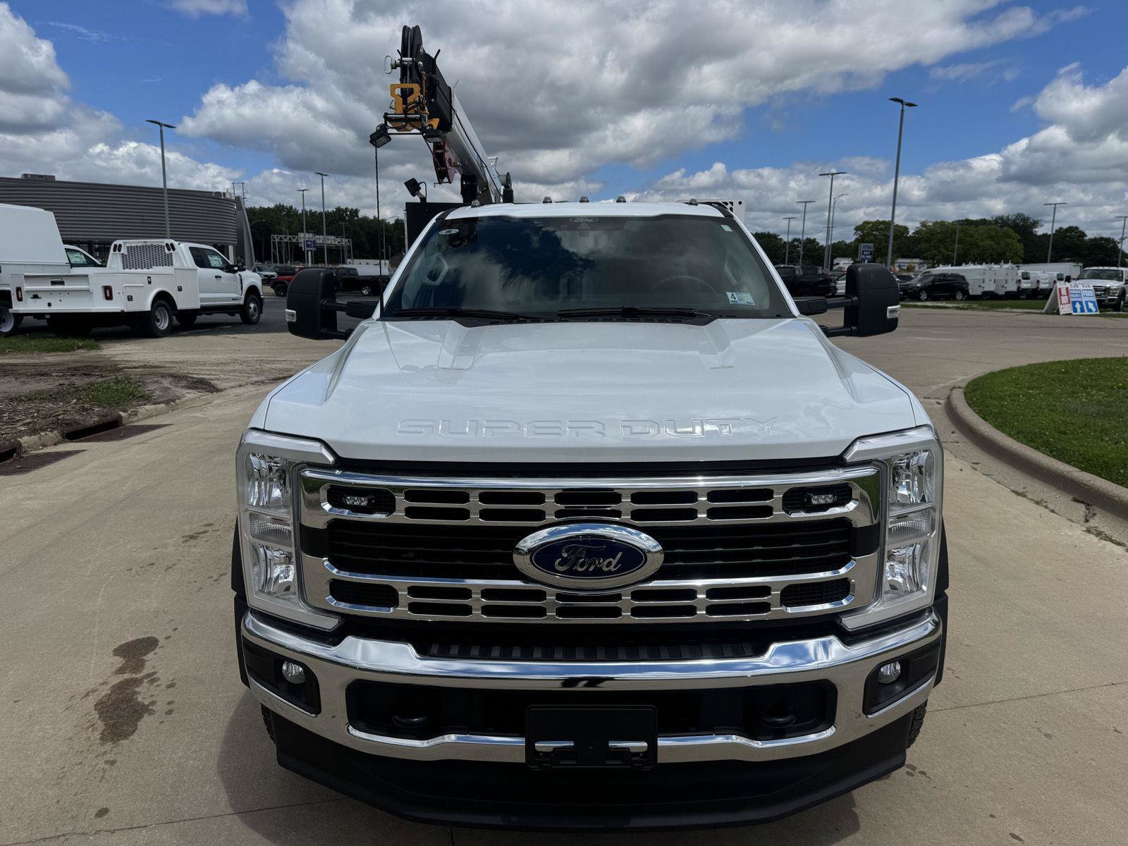 Used 2025 Ford F550 4x4 SuperCab Super Duty image 16