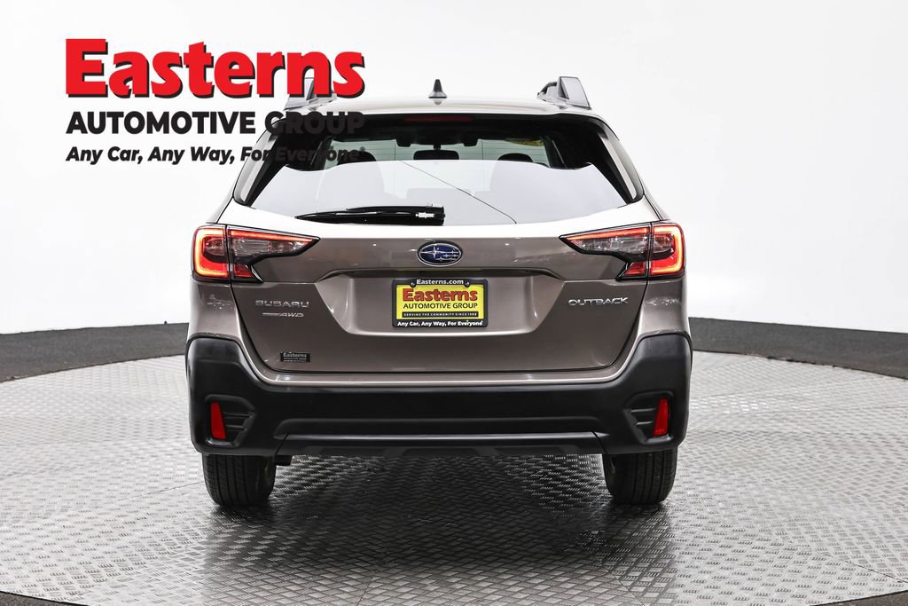 Used 2022 Subaru Outback Premium image 6