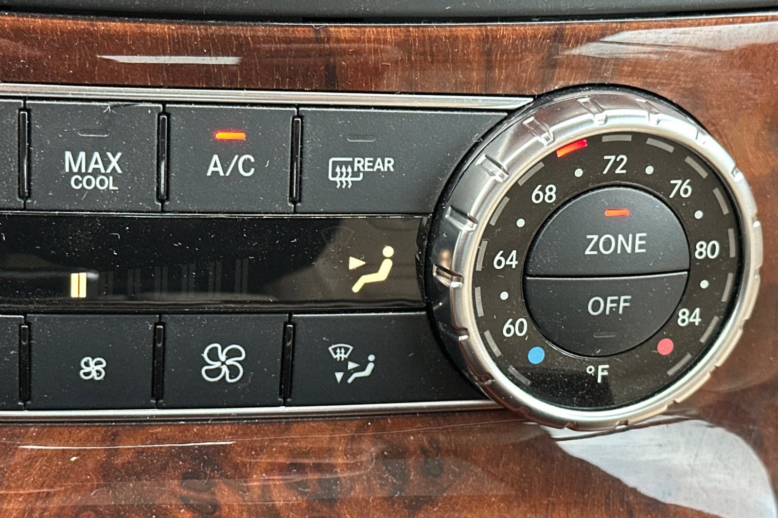 Used 2015 Mercedes-Benz SL 63 AMG image 27