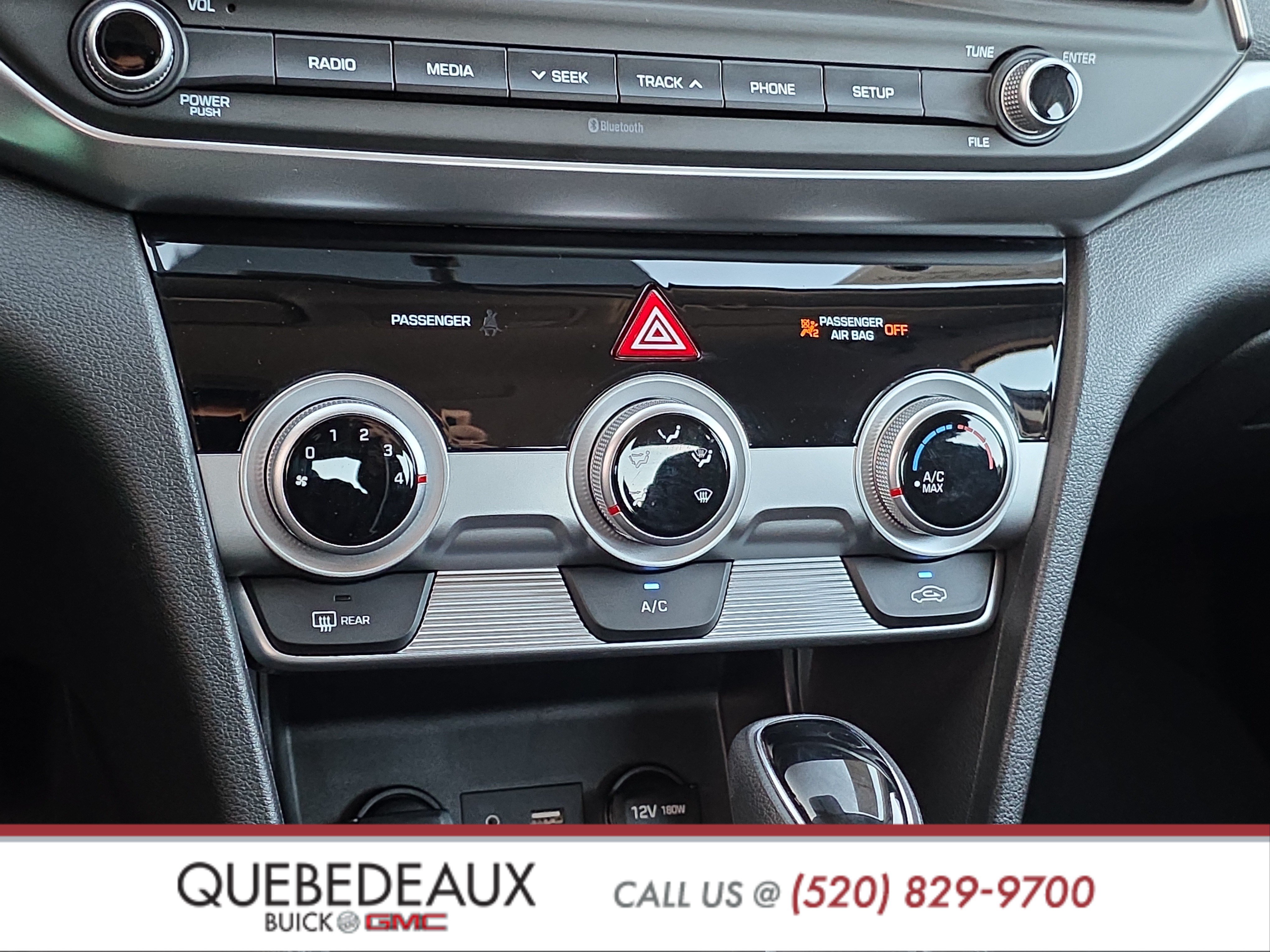 Used 2019 Hyundai Elantra SE w/ Cargo Package FWD image 16