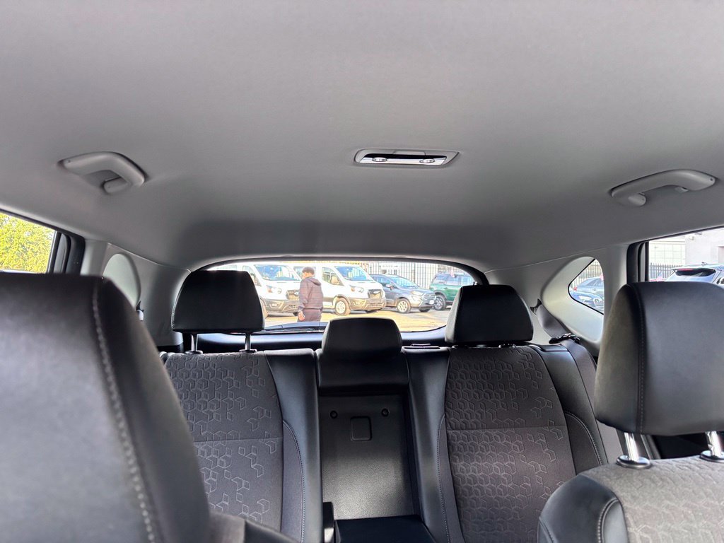Used 2025 Kia Seltos S AWD/4WD image 25
