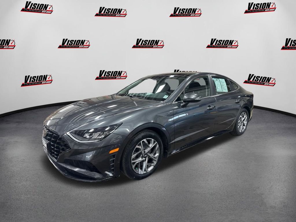 Certified 2022 Hyundai Sonata SEL w/ Convenience Package