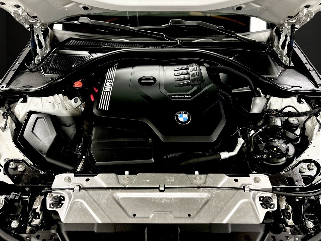 Used 2022 BMW 330i xDrive Sedan w/ M Sport Package AWD/4WD image 42