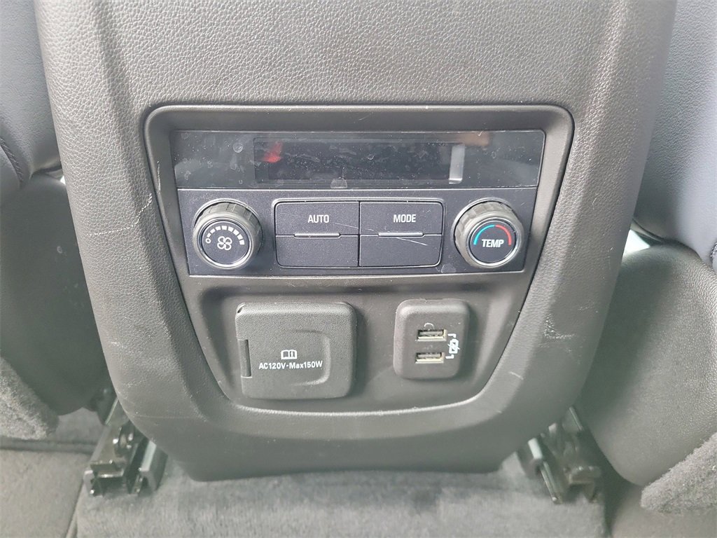 Used 2021 Buick Enclave Essence w/ Sound and Sites Package image 16