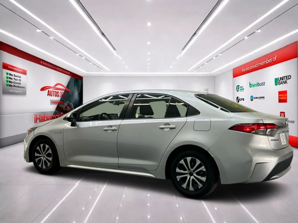 Used 2020 Toyota Corolla LE image 6