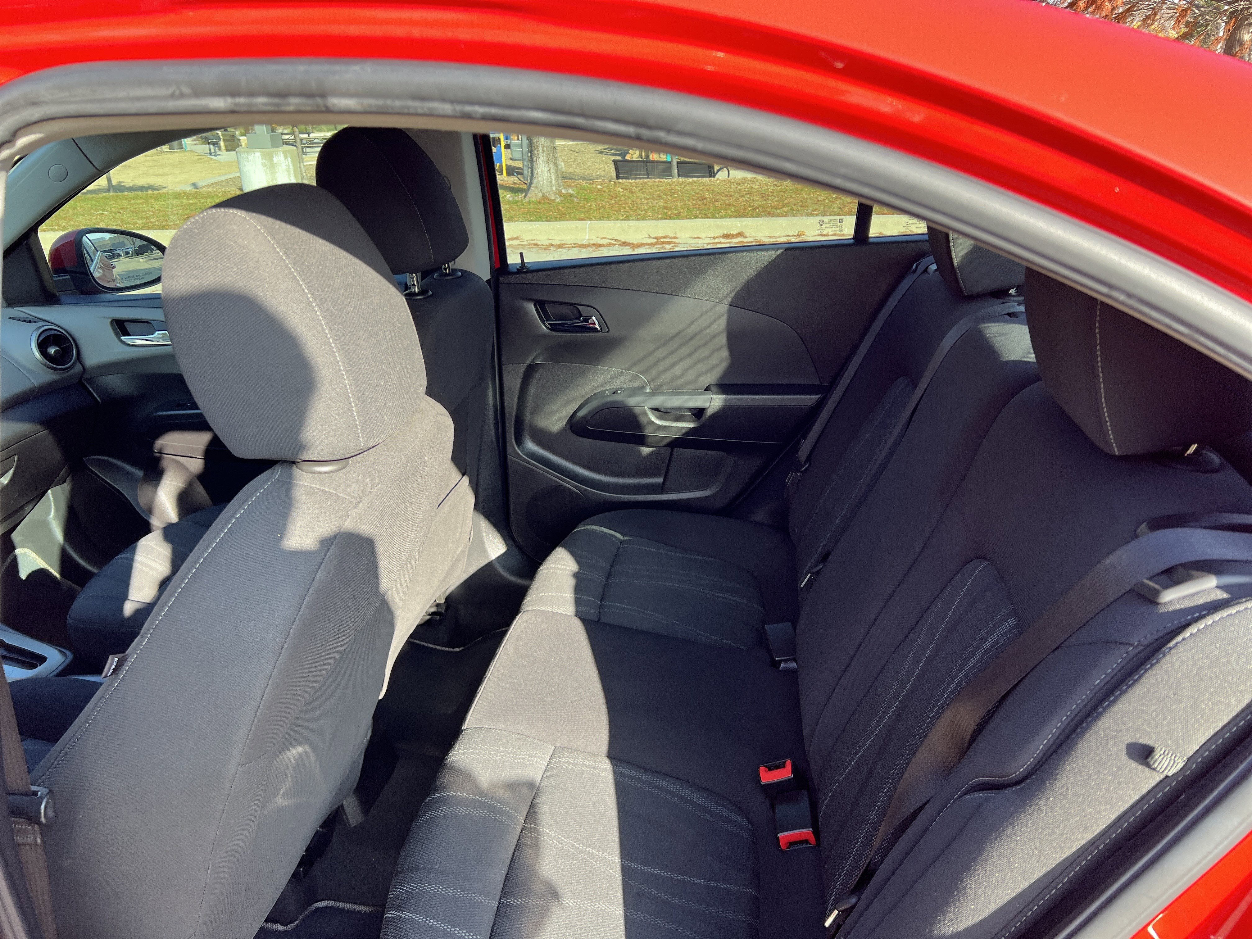 Used 2016 Chevrolet Sonic LT image 29