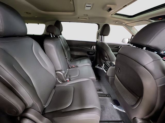 New 2026 Kia Carnival SX Prestige image 30