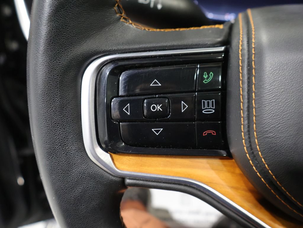 Used 2022 Jeep Grand Wagoneer Series III AWD/4WD image 34