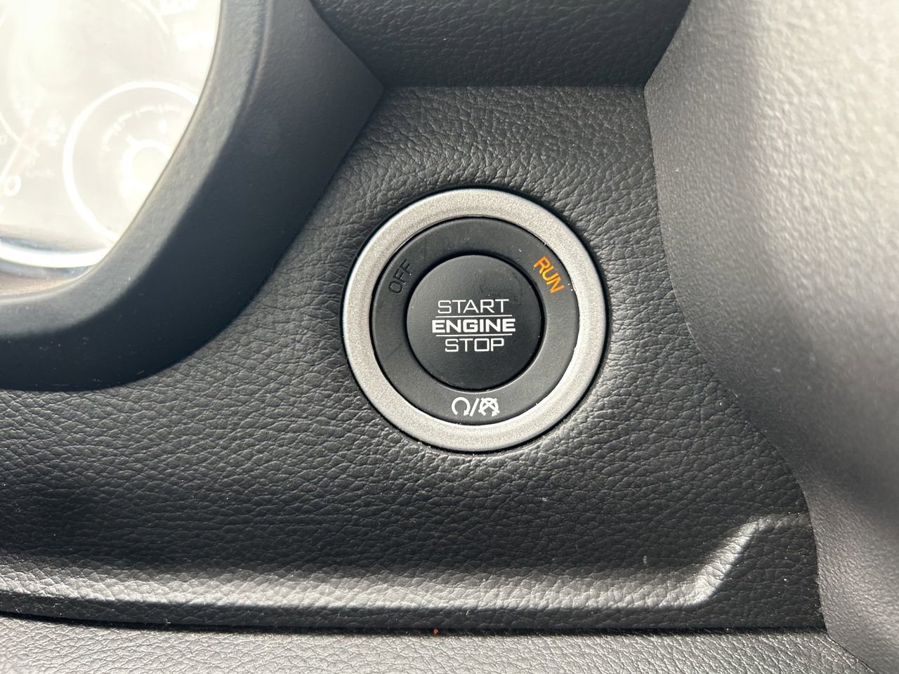 Used 2025 RAM 1500 Big Horn image 13