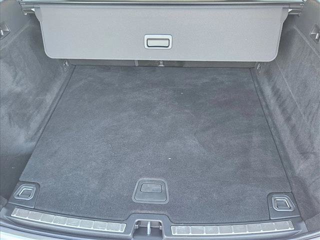Used 2021 Volvo XC60 T5 Momentum FWD image 6