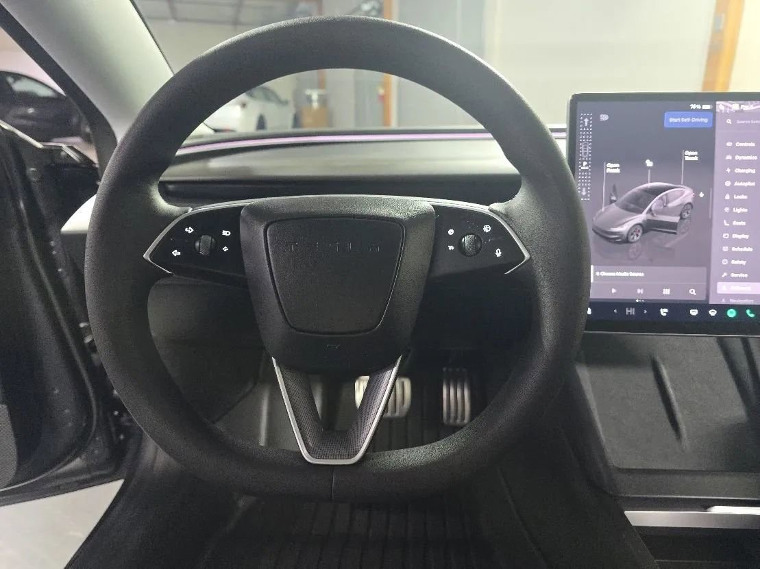 Used 2024 Tesla Model 3 Performance image 15