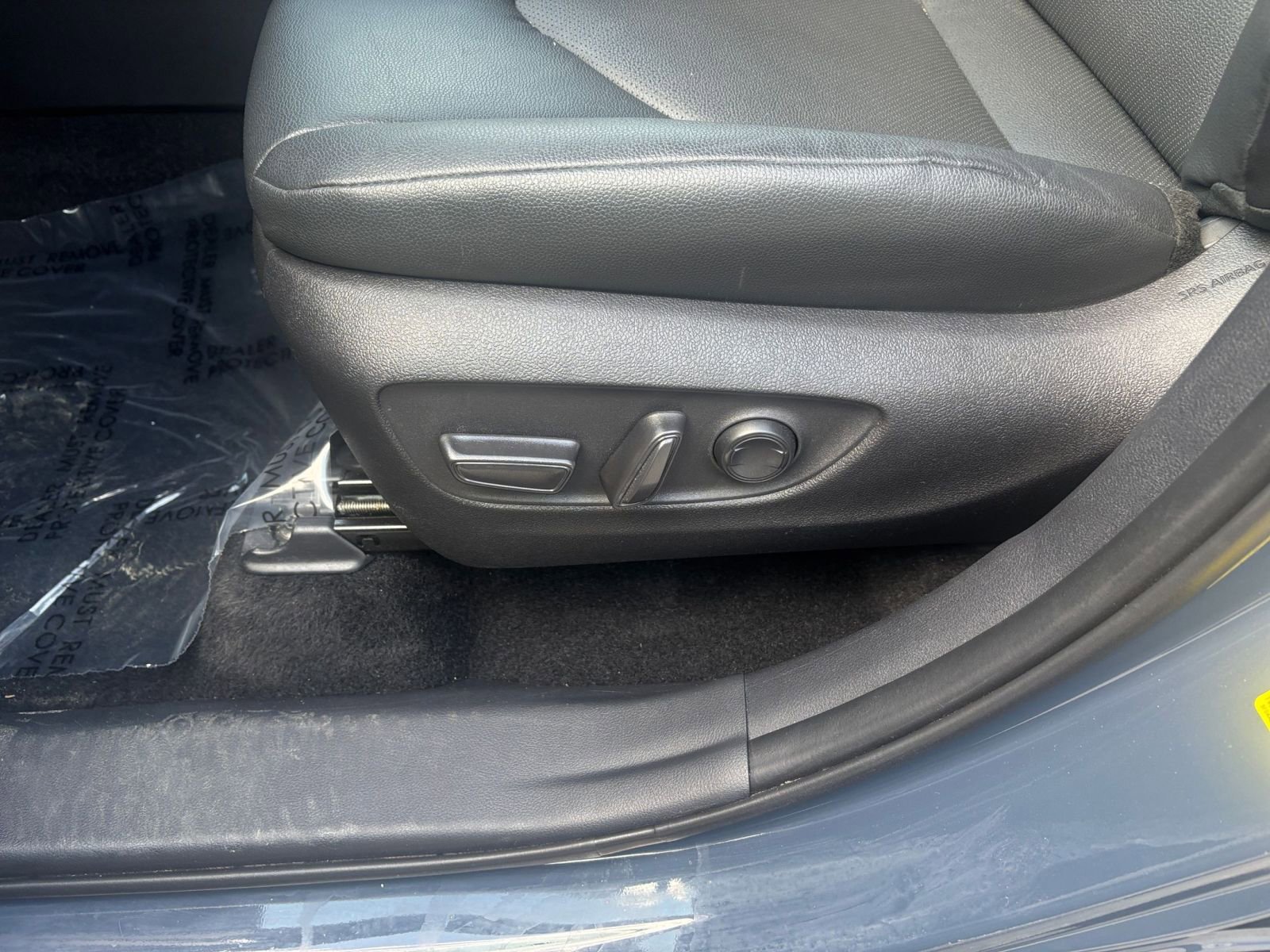 Used 2025 Toyota Grand Highlander FWD image 21