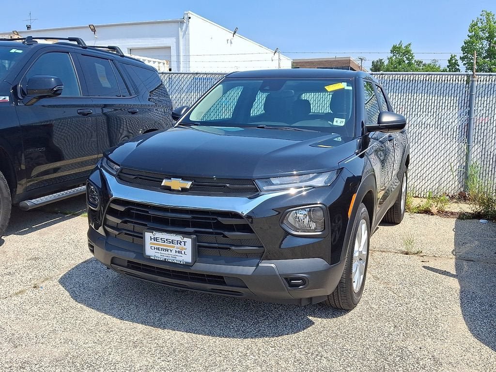 Certified 2022 Chevrolet TrailBlazer LS FWD image 3