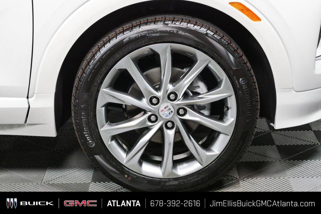 New 2026 Buick Encore GX Avenir w/ Avenir Technology Package FWD image 36