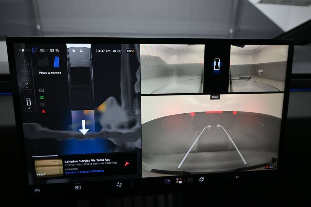 Used 2024 Tesla Cybertruck AWD Crew Cab image 13