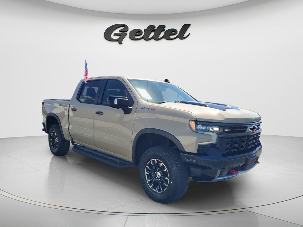 Used 2022 Chevrolet Silverado 1500 ZR2 image 2