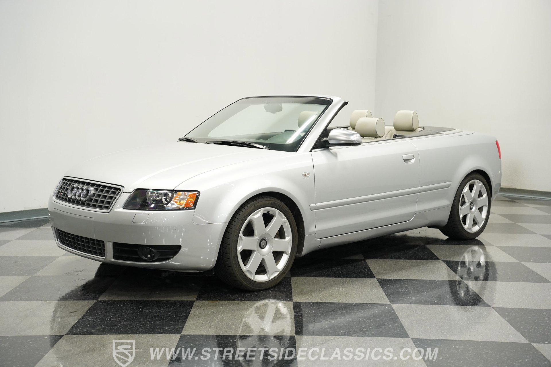 Used 2004 Audi S4 Cabriolet image 5