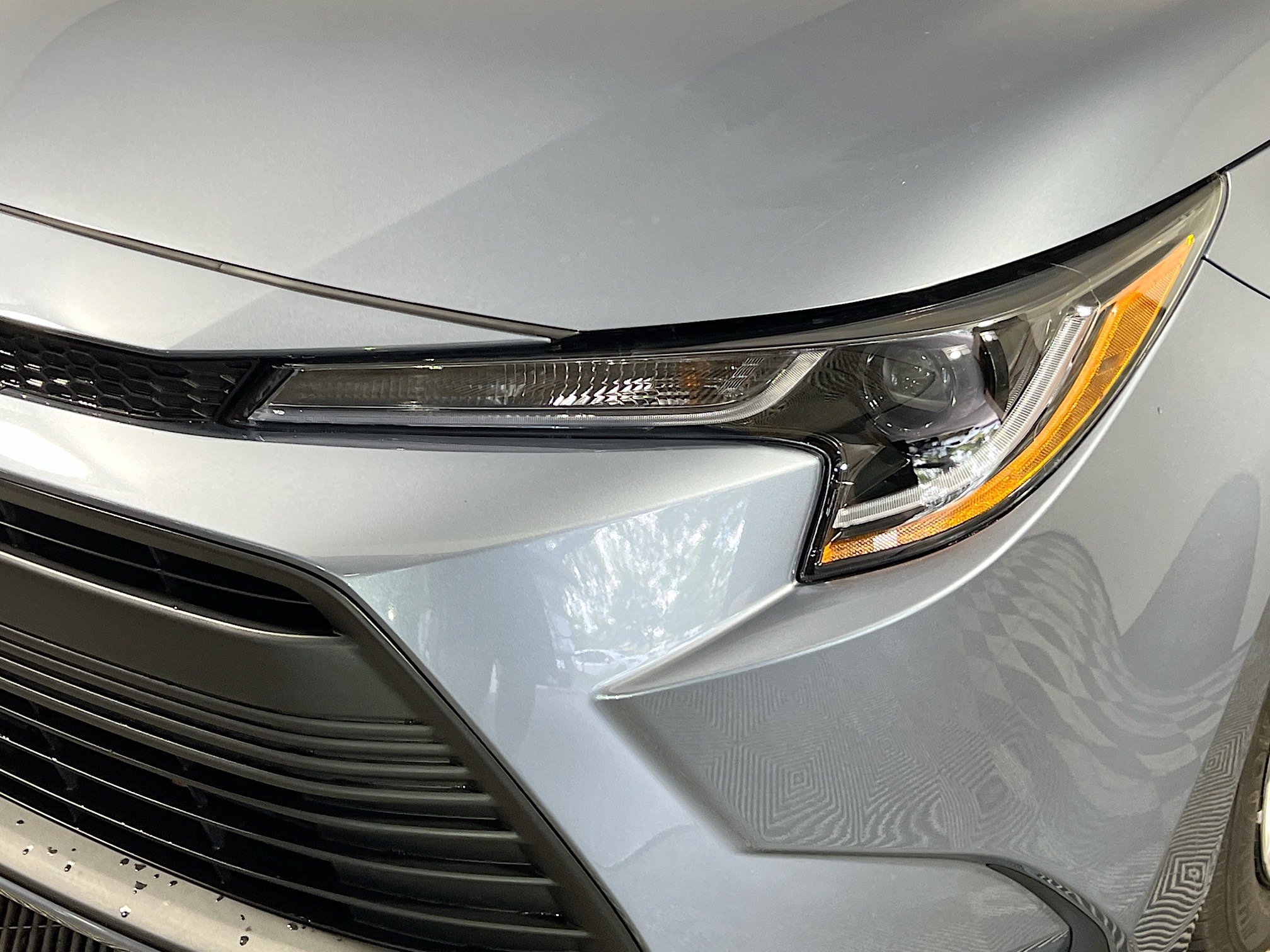 Used 2025 Toyota Corolla LE FWD image 12