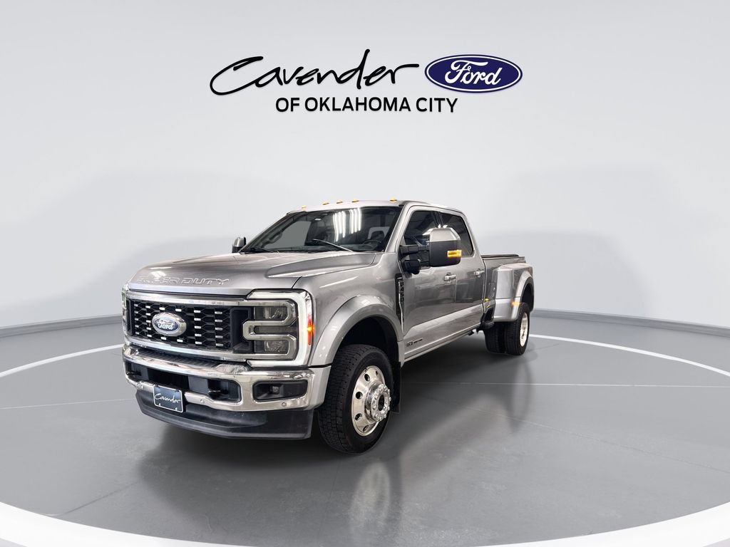 Certified 2023 Ford F450 Lariat w/ Lariat Ultimate Package AWD/4WD image 4