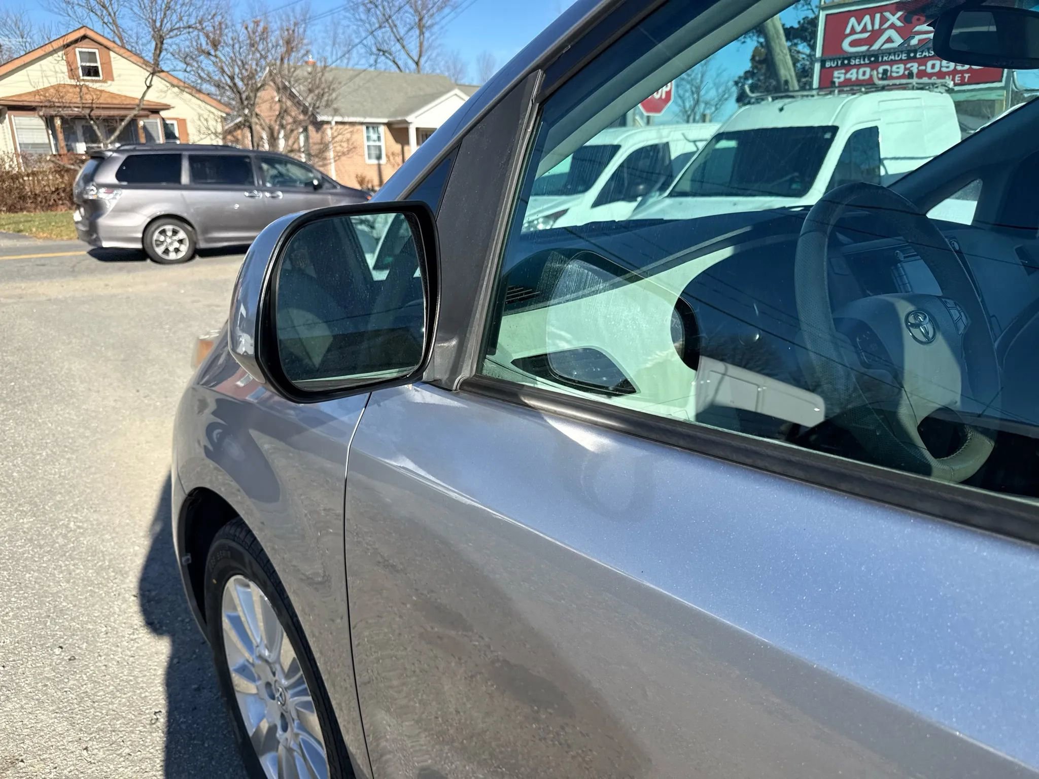 Used 2012 Toyota Sienna Limited image 44