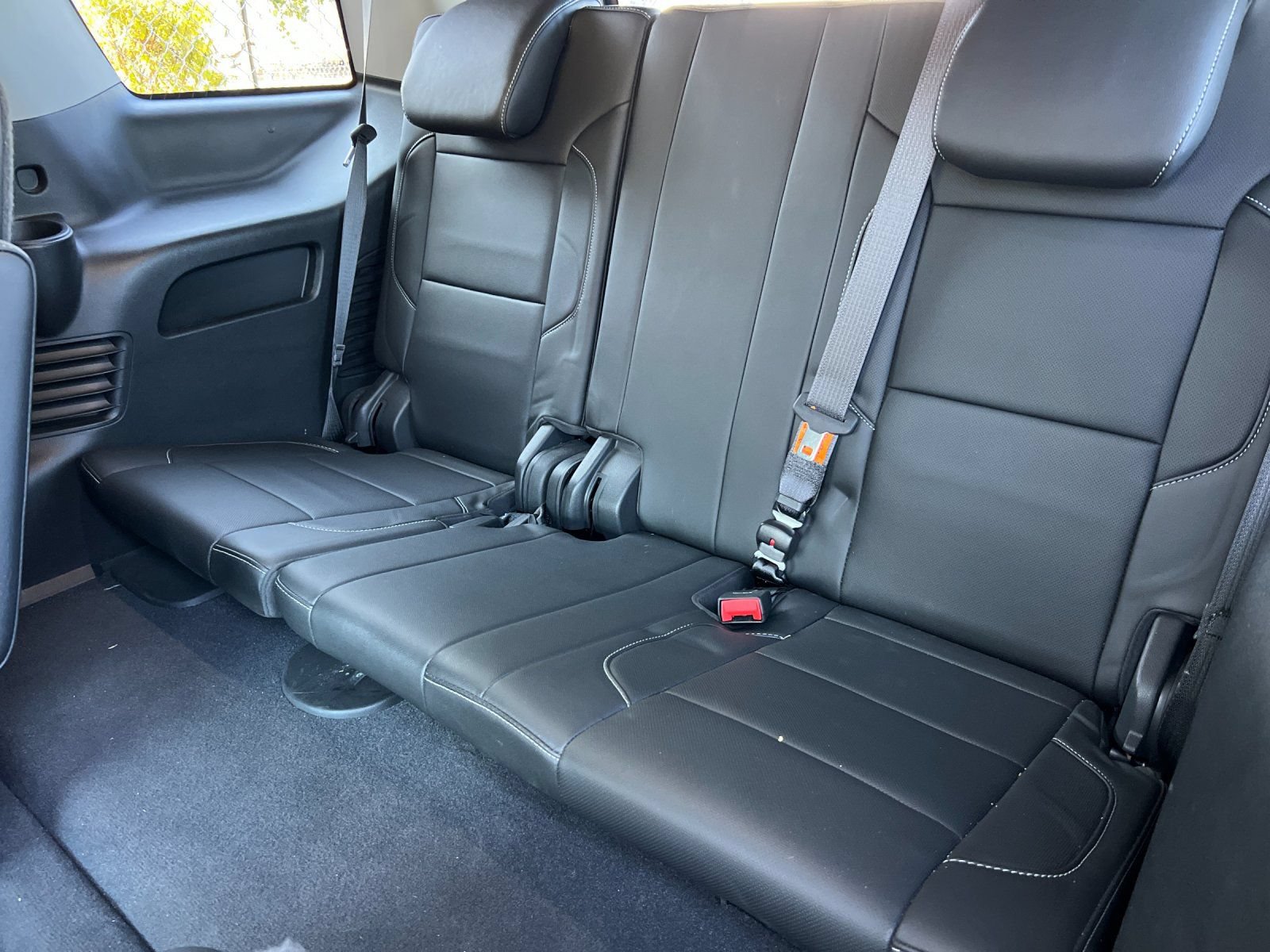 Used 2019 GMC Yukon SLT w/ Open Road Package AWD/4WD image 15