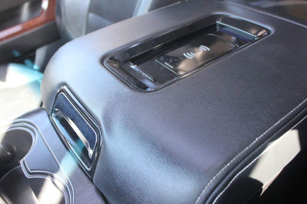 Used 2015 GMC Yukon SLT w/ Open Road Package image 25