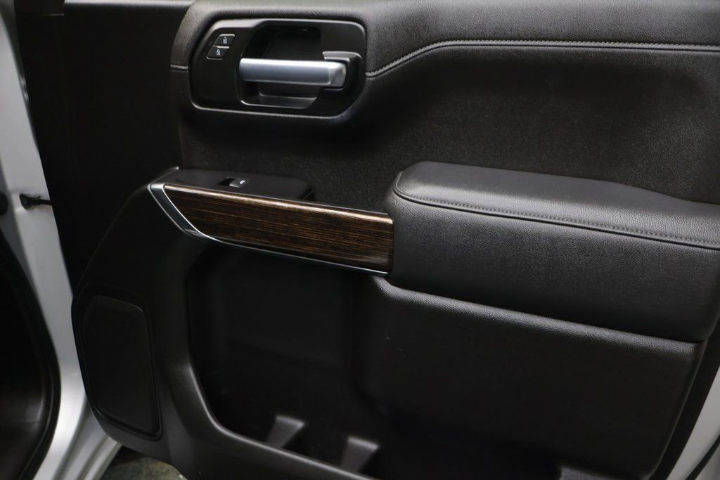 Used 2021 GMC Sierra 1500 SLE image 11