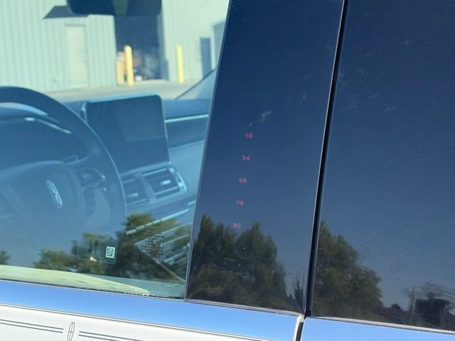 Used 2020 Lincoln Navigator L Reserve w/ Luxury Package AWD/4WD image 19