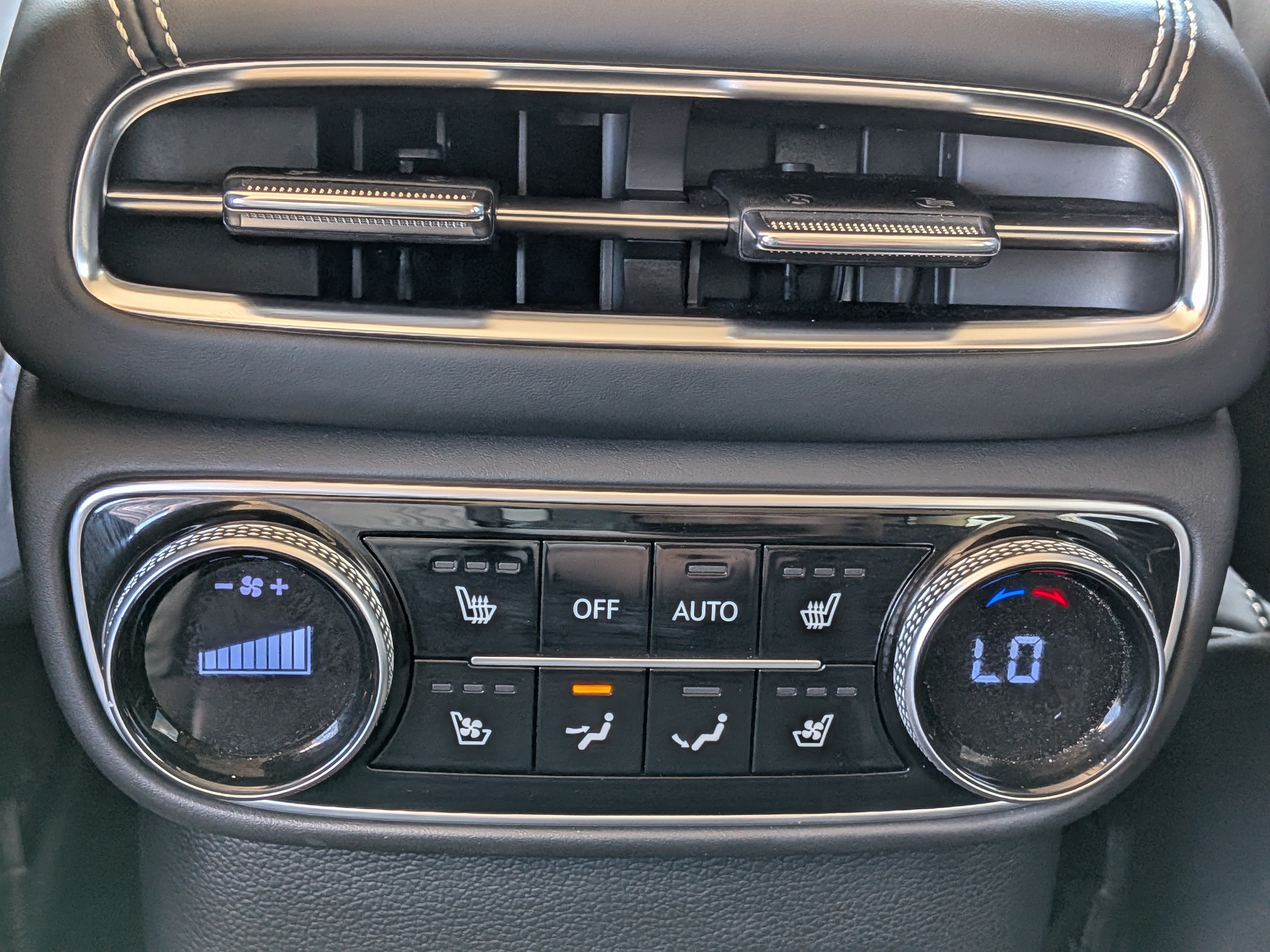 Used 2022 Genesis GV80 3.5T w/ Prestige Package 07 AWD/4WD image 17