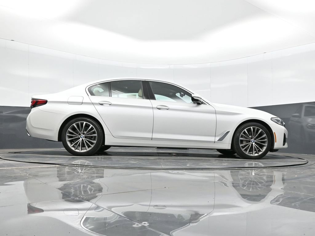 Used 2022 BMW 530i xDrive w/ Executive Package image 35