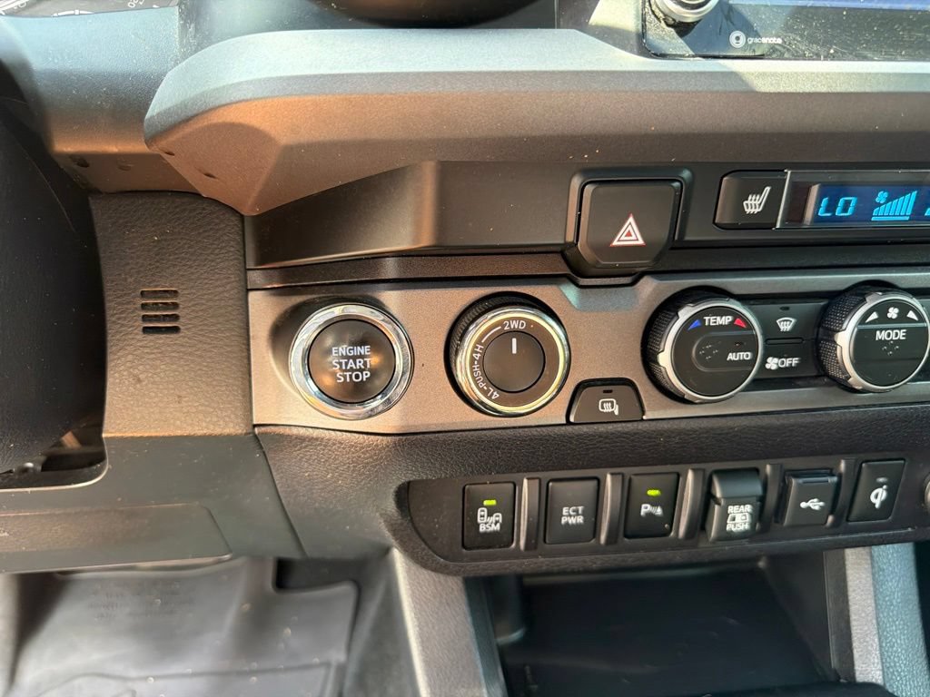 Used 2023 Toyota Tacoma TRD Pro AWD/4WD image 26