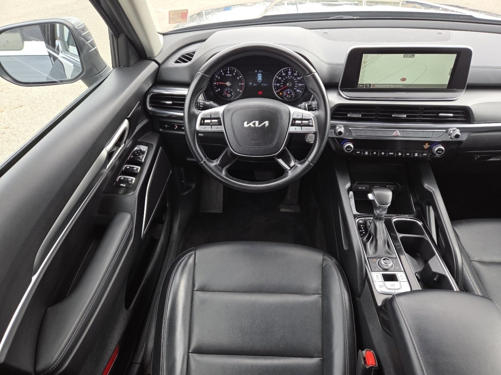Used 2022 Kia Telluride LX AWD/4WD image 24