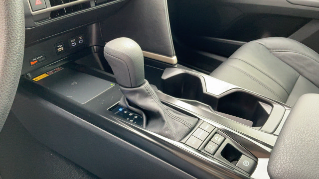 Used 2026 Toyota Camry LE w/ Convenience Package FWD image 18