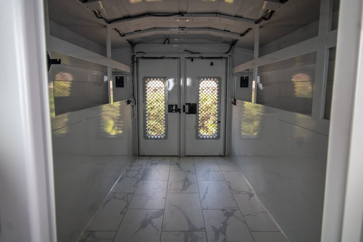 Used 2018 RAM ProMaster 3500 w/ Premium Appearance Group FWD image 34