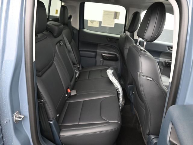 New 2025 Ford Maverick Lariat w/ Black Appearance Package image 6