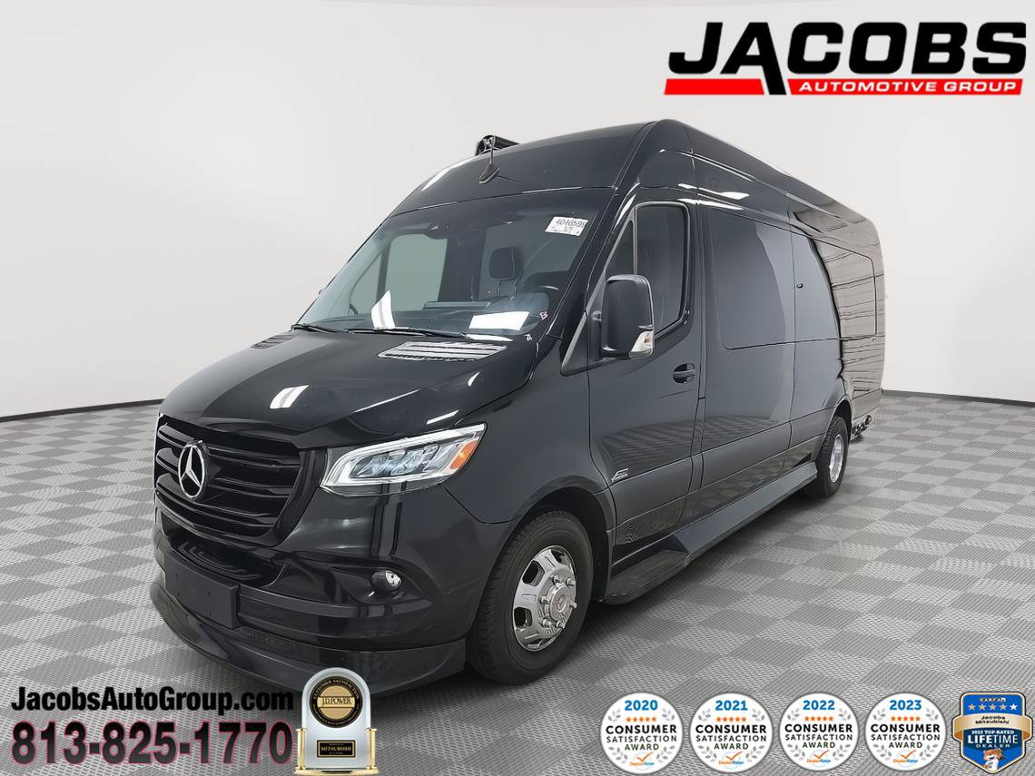 Used 2023 Mercedes-Benz Sprinter 3500 image 1