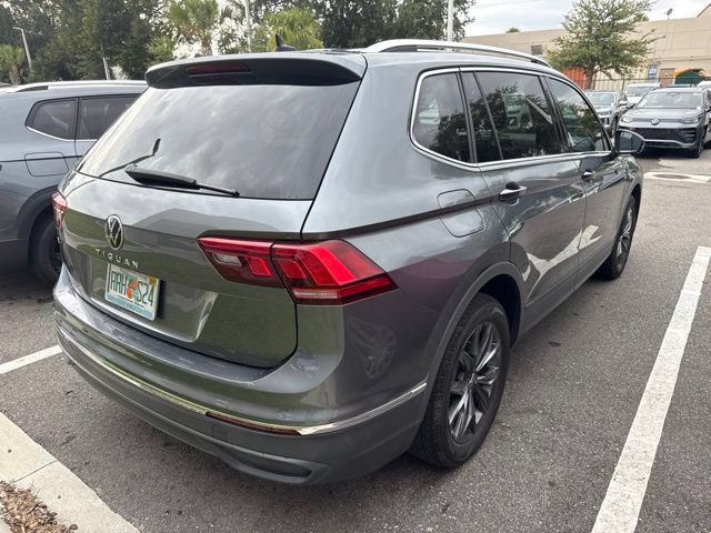 Used 2022 Volkswagen Tiguan SE FWD image 9