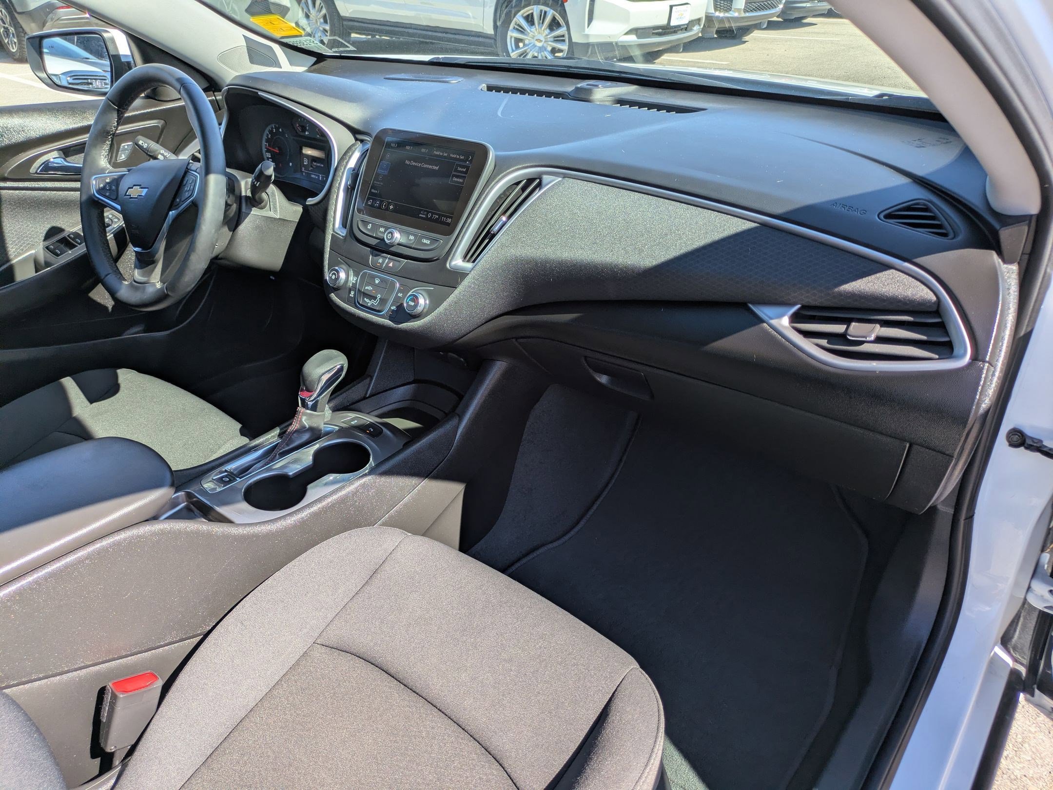 Certified 2025 Chevrolet Malibu RS image 28