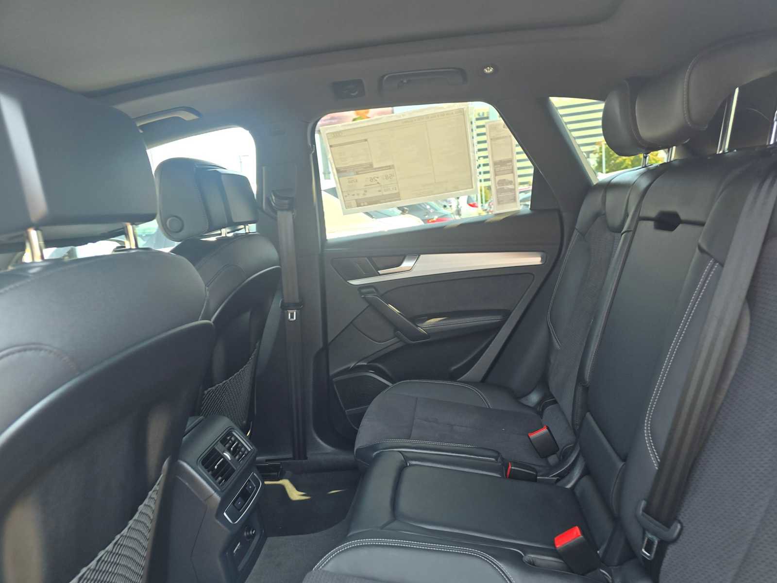 New 2025 Audi Q5 e Premium Plus image 16