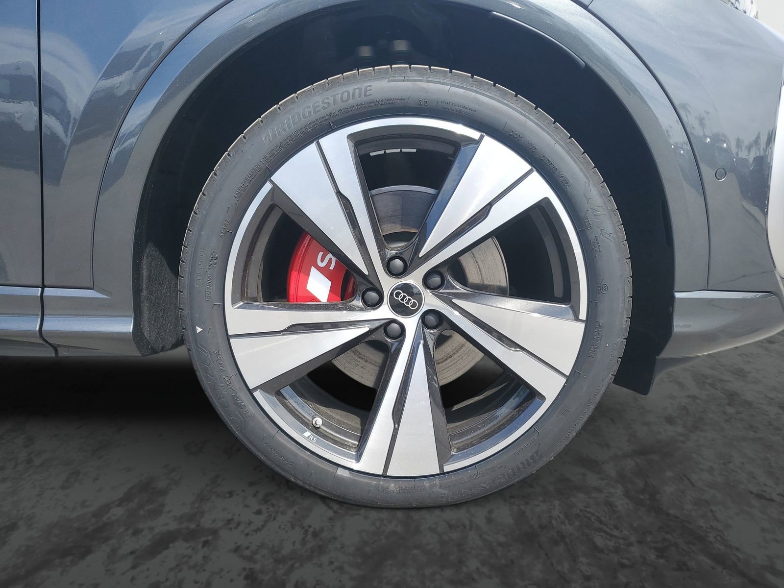 New 2025 Audi SQ5 Premium Plus image 6
