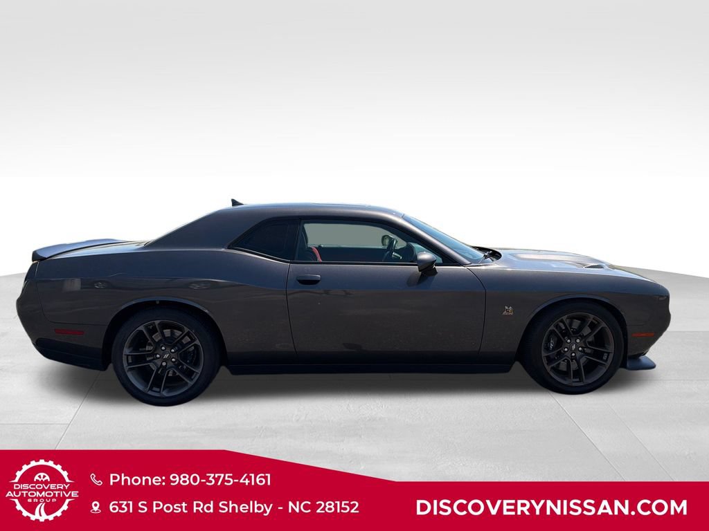 Used 2022 Dodge Challenger R/T Scat Pack w/ Dynamics Package RWD image 5