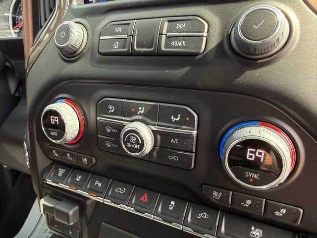 Used 2023 Chevrolet Silverado 3500 High Country AWD/4WD image 86