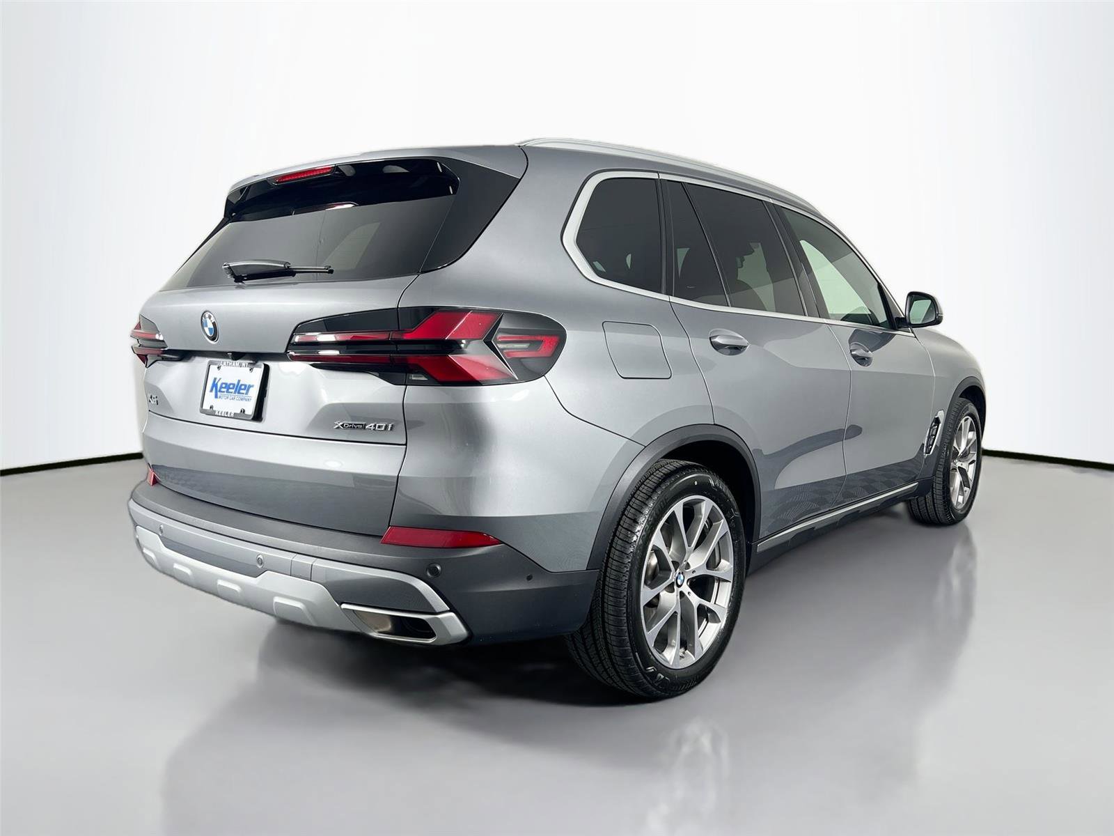 Certified 2024 BMW X5 xDrive40i w/ Premium Package AWD/4WD image 6