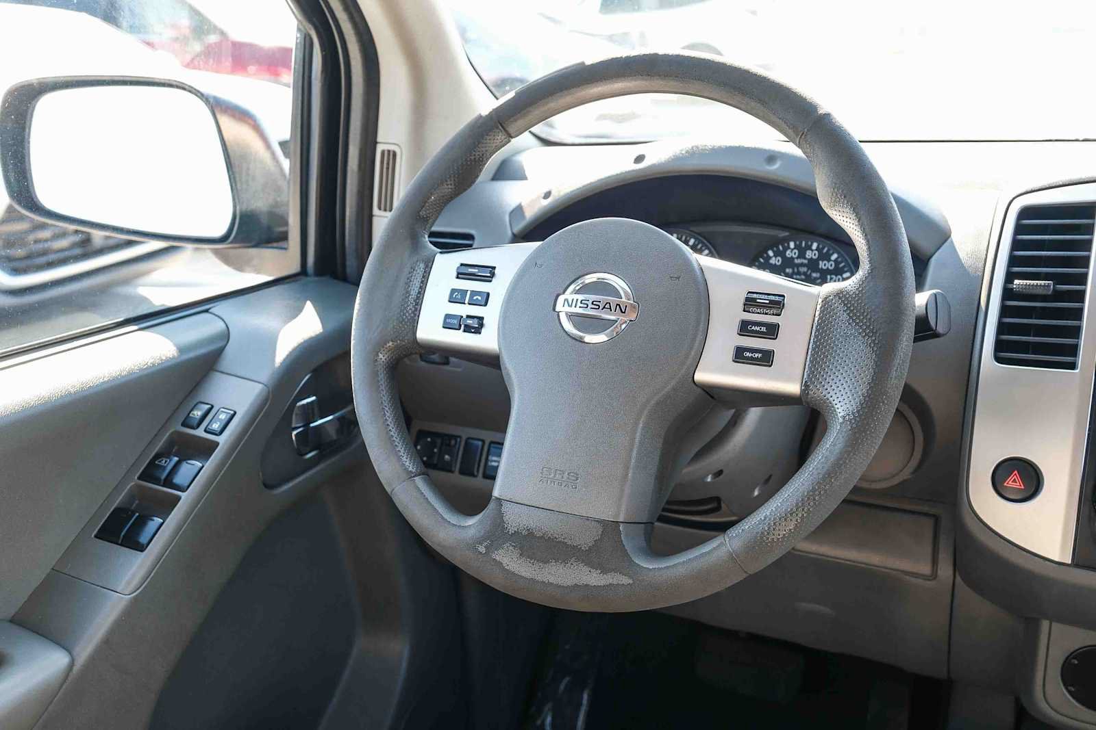 Used 2020 Nissan Frontier SV RWD image 17