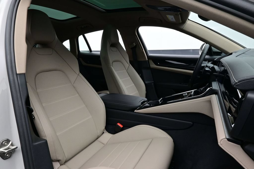 New 2026 Porsche Panamera 4 AWD/4WD image 17