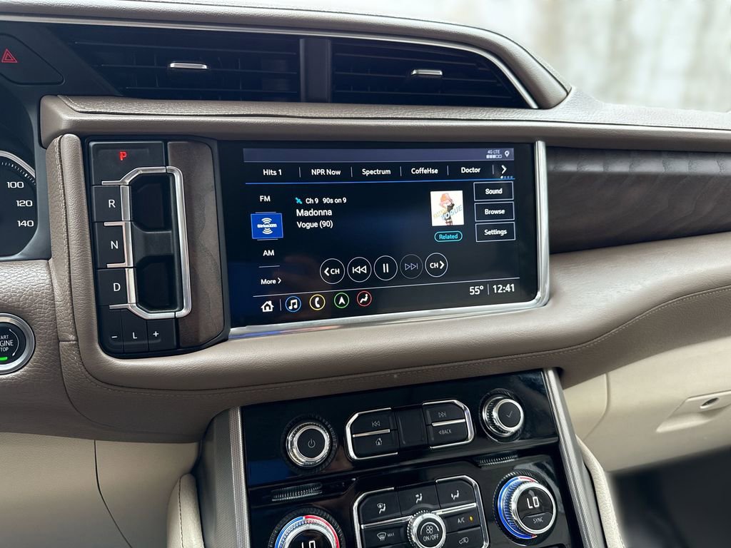 Used 2021 GMC Yukon Denali w/ Denali Ultimate Package image 12