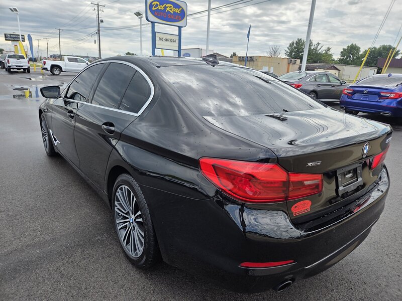 Used 2020 BMW 530i xDrive w/ Convenience Package AWD/4WD image 5